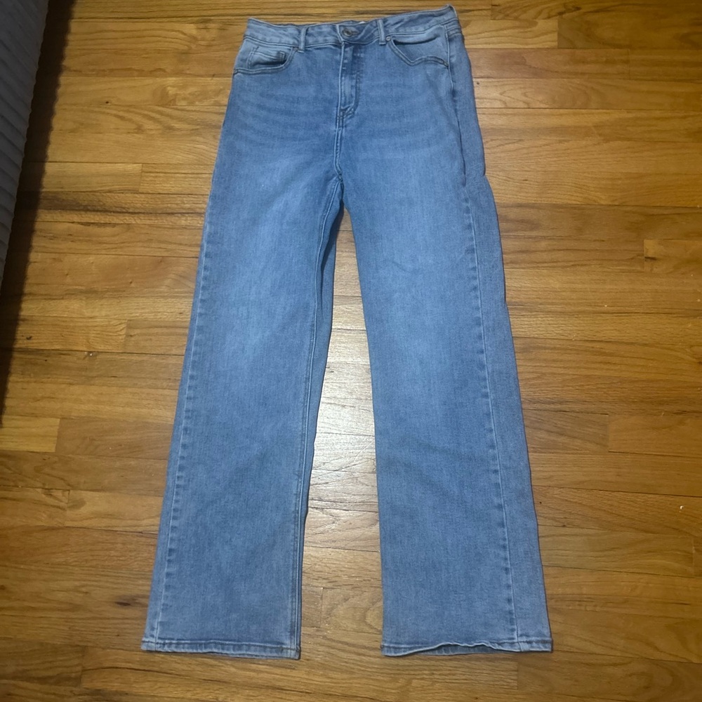 Blue Straight Leg Jeans with Classic Fit